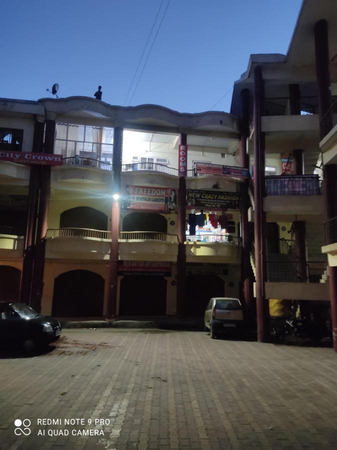 City Crown Guest House Sundarnagar Eksteriør bilde